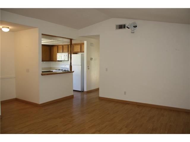 289 Sorrel Tree Pl, Oceanside, CA 92057 photo 2