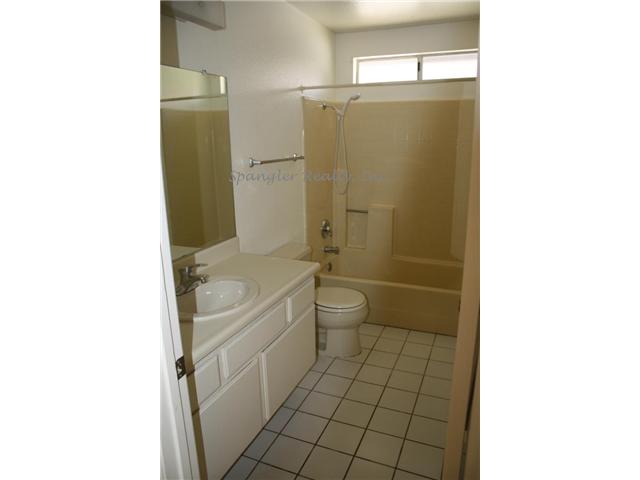 289 Sorrel Tree Pl, Oceanside, CA 92057 photo 4