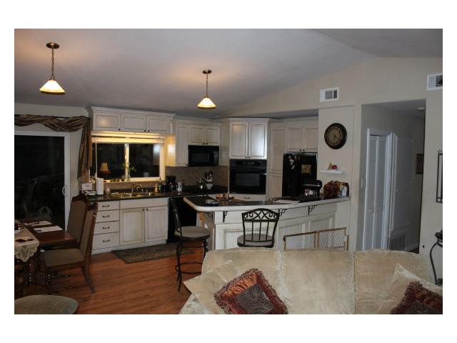 4211 Chasin St, Oceanside, CA 92056 photo 2