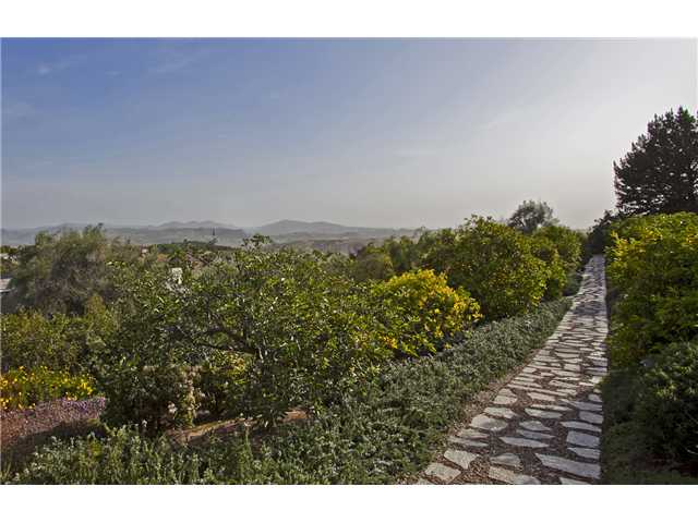 30 Country Glen Rd, Fallbrook, CA 92028 photo 21