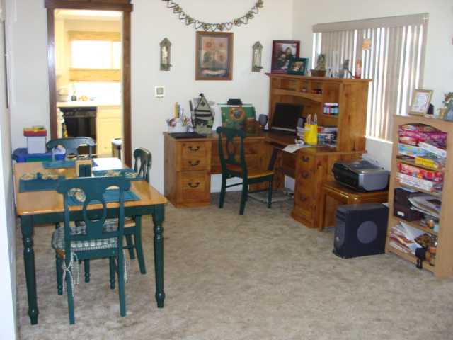 2421 Fairhurst Pl, Spring Valley, CA 91977 photo 3