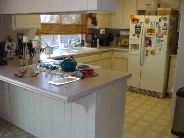 2421 Fairhurst Pl, Spring Valley, CA 91977 photo 2