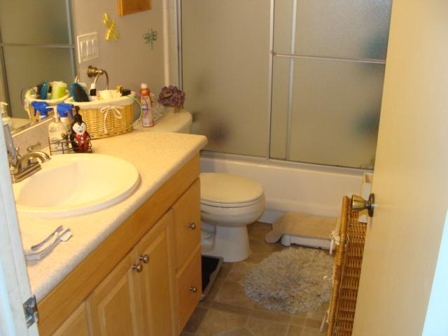 2421 Fairhurst Pl, Spring Valley, CA 91977 photo 6
