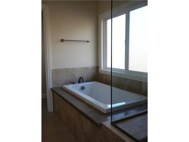 1236 Tower Dr, Vista, CA 92083 photo 6