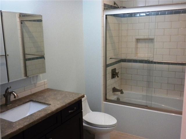1236 Tower Dr, Vista, CA 92083 photo 3