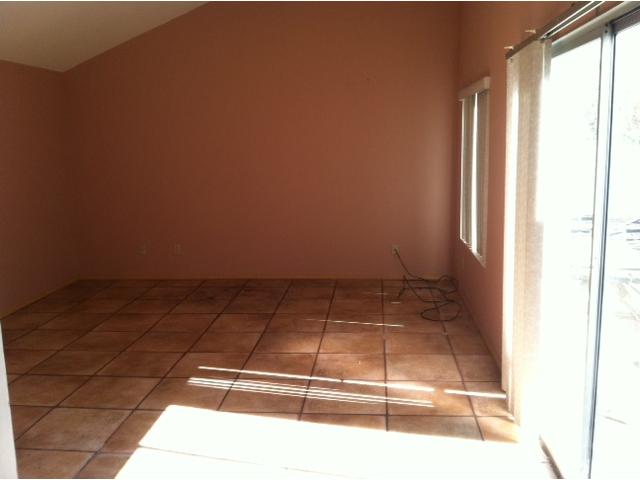 10337 Escadera Dr, Lakeside, CA 92040 photo 5