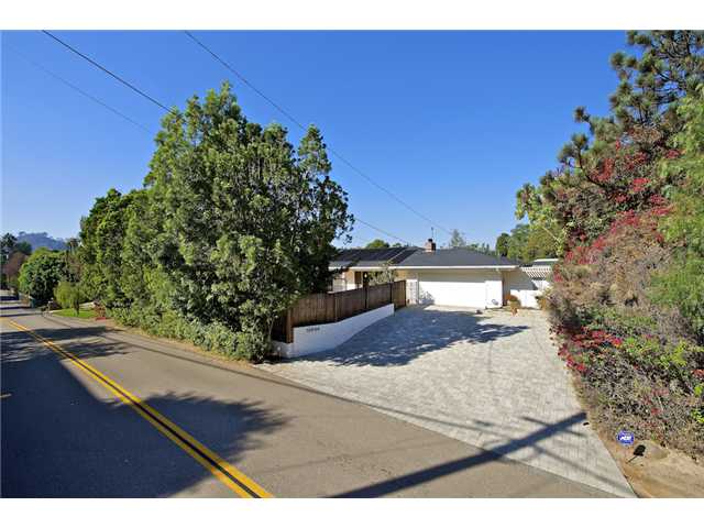 10844 Calavo Dr, La Mesa, CA 91941 photo 1