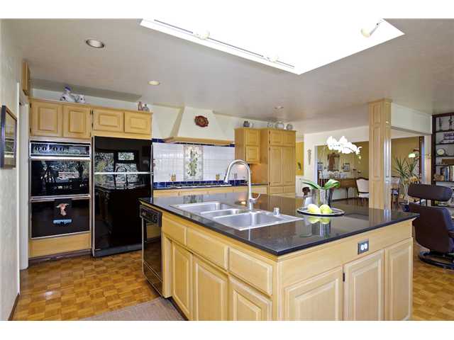 10844 Calavo Dr, La Mesa, CA 91941 photo 11