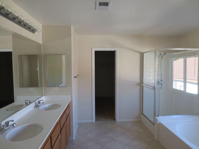 5499 Parrolette Ct, Oceanside, CA 92057 photo 10