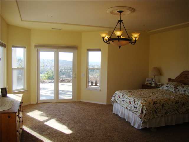 3083 Dos Lomas, Fallbrook, CA 92028 photo 9