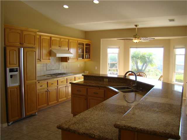 3083 Dos Lomas, Fallbrook, CA 92028 photo 6