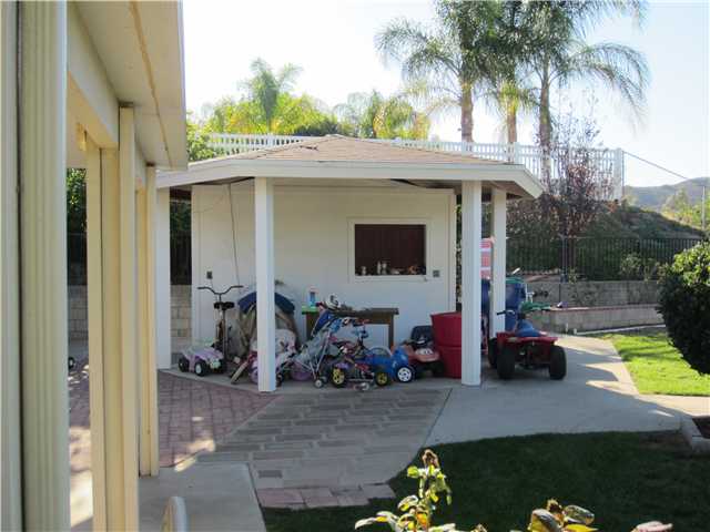 12628 Ridgeton Dr, Lakeside, CA 92040 photo 5