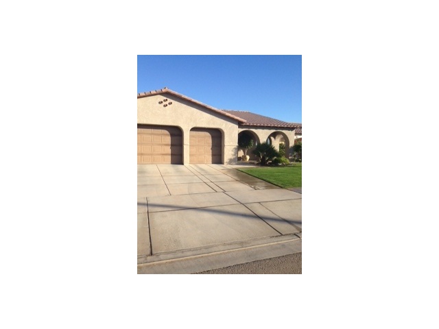 2950 Ross Ave, El Centro, CA 92243 photo 1