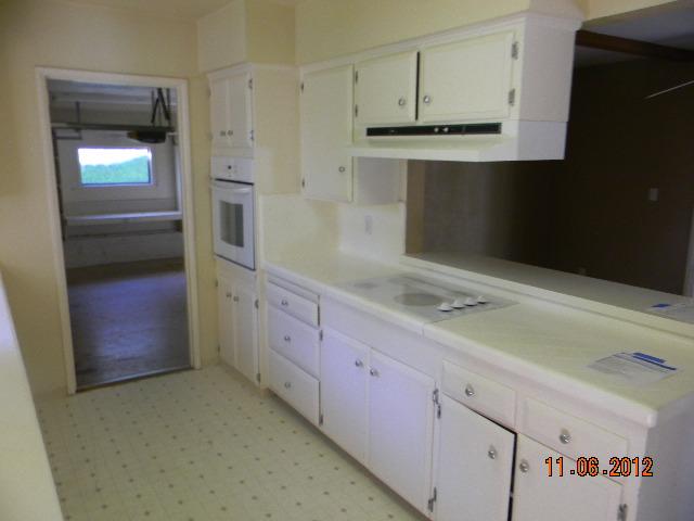 5860 Severin Dr, La Mesa, CA 91942 photo 2