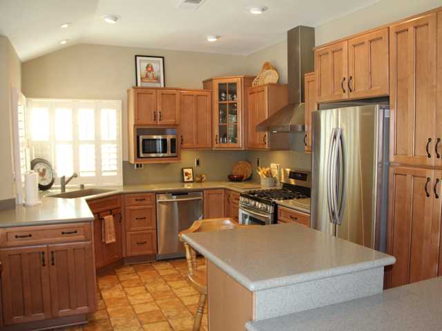 4106 Lemnos Way, Oceanside, CA 92056 photo 2
