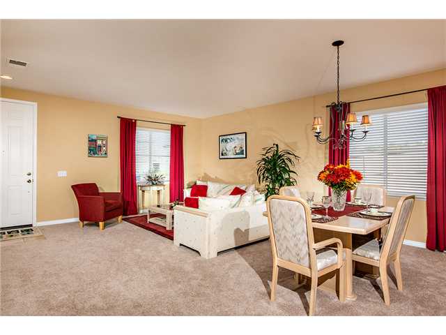 698 Wala Dr, Oceanside, CA 92058 photo 4