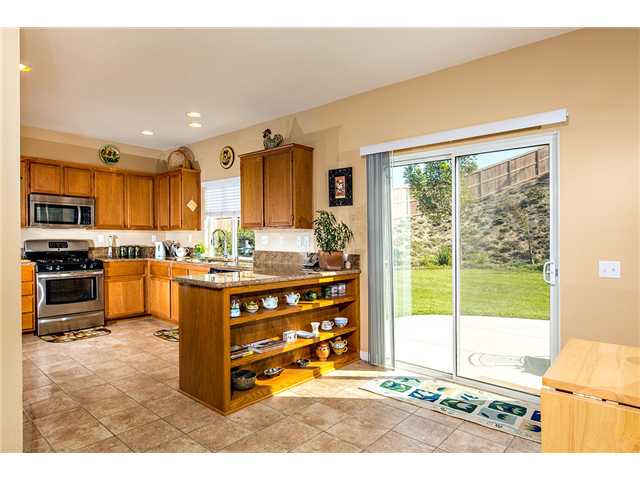 698 Wala Dr, Oceanside, CA 92058 photo 9