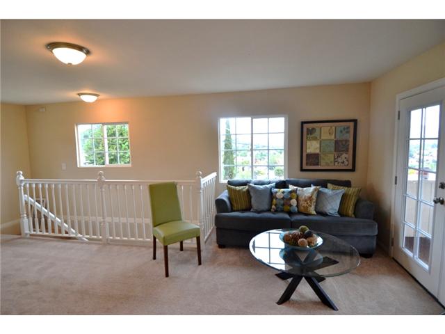 8817 Gardena Rd, Lakeside, CA 92040 photo 2