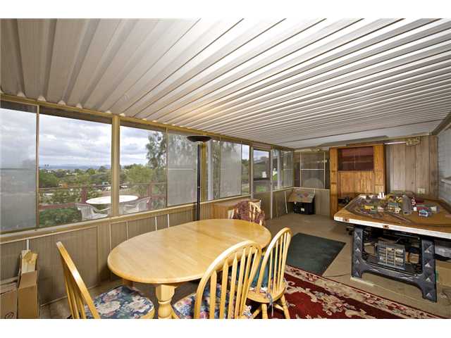 660 Mason Rd, Vista, CA 92084 photo 18