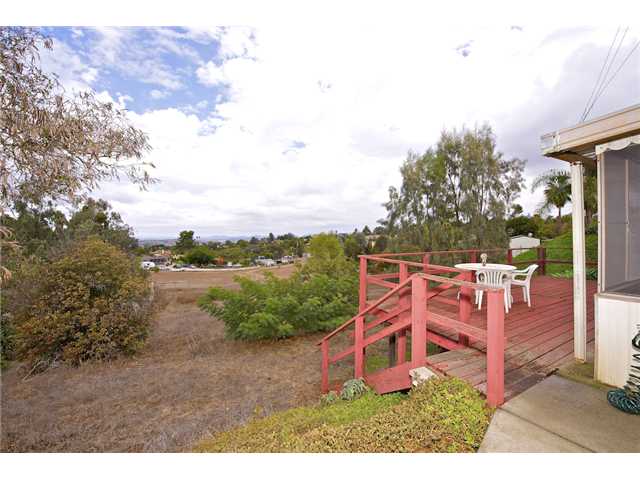 660 Mason Rd, Vista, CA 92084 photo 5