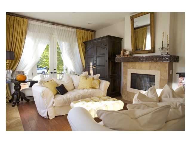 373 E Ave, Coronado, CA 92118 photo 1