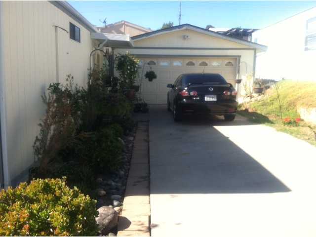 1638 Calavo Rd, Fallbrook, CA 92028 photo 3