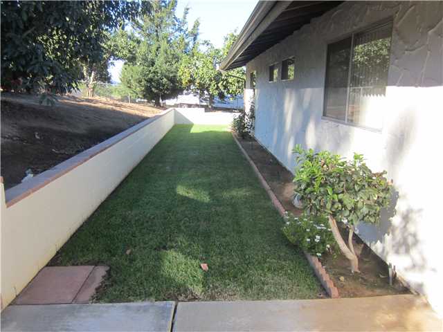 2313 Mountain View Dr, Escondido, CA 92027 photo 7