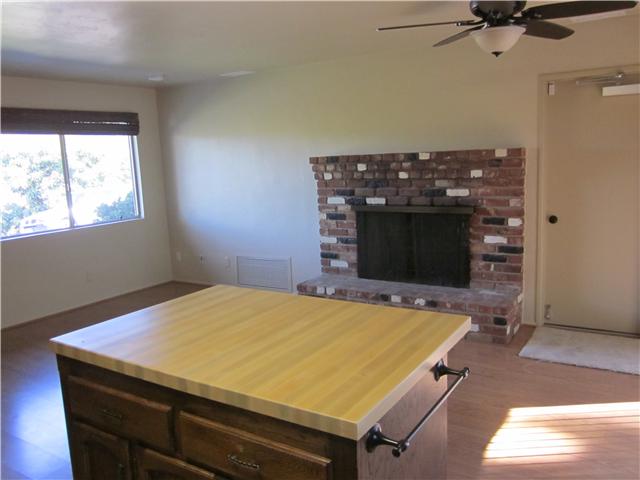 2313 Mountain View Dr, Escondido, CA 92027 photo 3