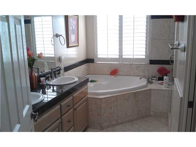 468 B Ave, Coronado, CA 92118 photo 9
