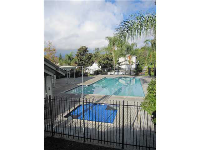 1276 Steeple Glen Gln, Escondido, CA 92029 photo 4