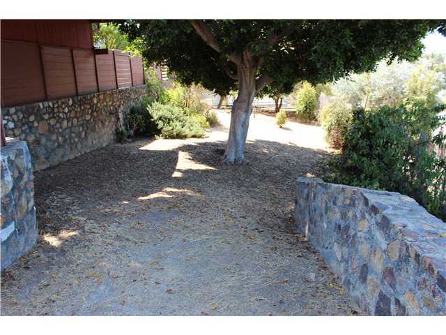 7601 Circle Dr, Lemon Grove, CA 91945 photo 8