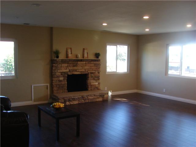 306 E View St, Fallbrook, CA 92028 photo 6