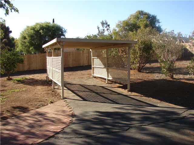 306 E View St, Fallbrook, CA 92028 photo 9