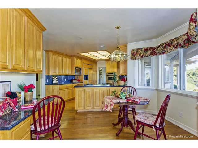 3633 Monserate Hill Ct, Fallbrook, CA 92028 photo 7