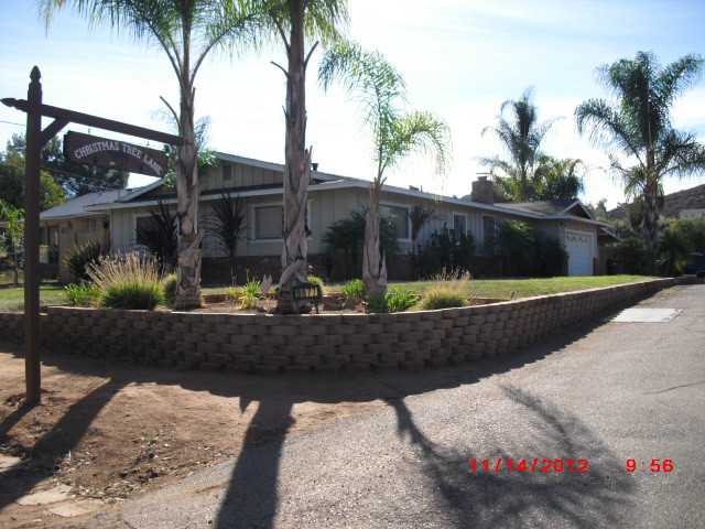 9677 Christmas Tree Ln, Lakeside, CA 92040 photo 3