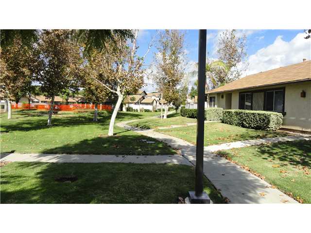 10376 Rochelle Ave, Santee, CA 92071 photo 5