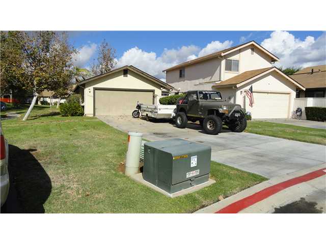 10376 Rochelle Ave, Santee, CA 92071 photo 2