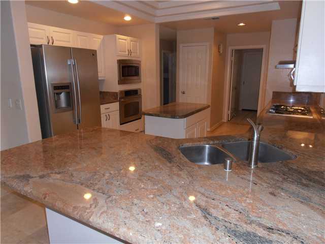 7570 Navigator Cir, Carlsbad, CA 92011 photo 4