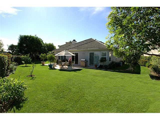 3930 Rill Ct, Carlsbad, CA 92010 photo 2