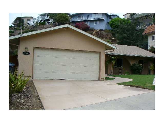 7960 Windsor Dr, La Mesa, CA 91941 photo 3
