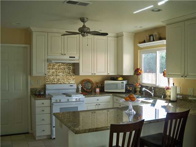 7960 Windsor Dr, La Mesa, CA 91941 photo 4