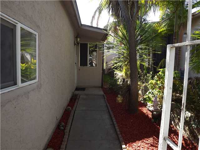 3905 Marvin St, Oceanside, CA 92056 photo 2