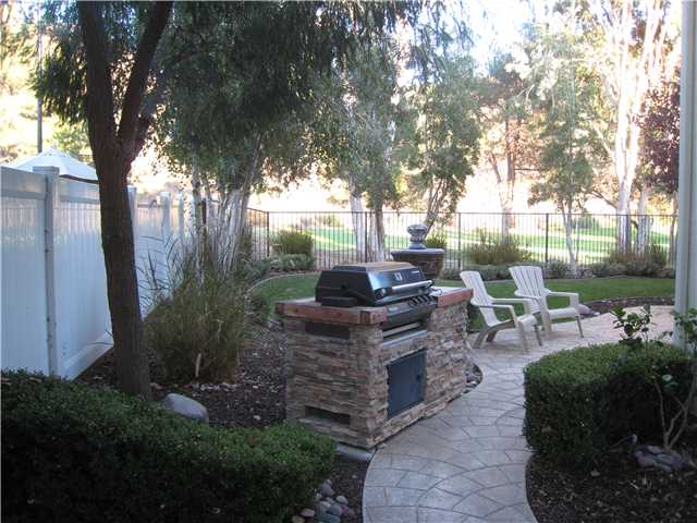 2356 Old Ranch Rd, Escondido, CA 92027 photo 2