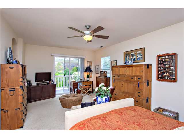 137 Double Eagle Gln, Escondido, CA 92026 photo 8