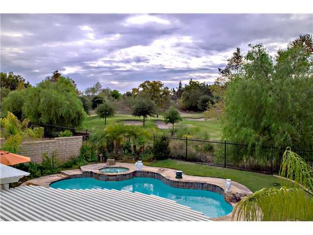 137 Double Eagle Gln, Escondido, CA 92026 photo 3