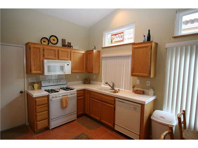 1253 Sunglow Dr, Oceanside, CA 92056 photo 4