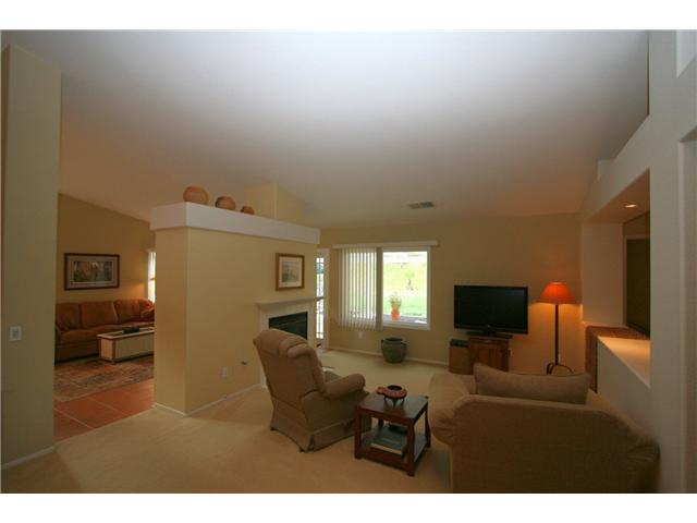1253 Sunglow Dr, Oceanside, CA 92056 photo 9