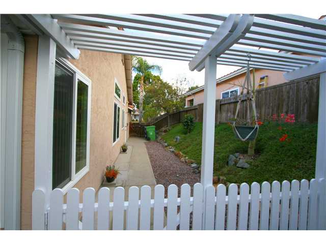 1253 Sunglow Dr, Oceanside, CA 92056 photo 20