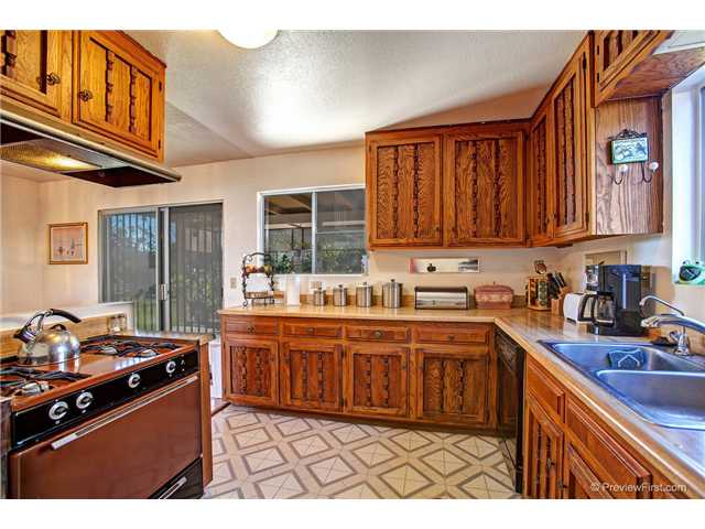 1630 Walnut Dr, Chula Vista, CA 91911 photo 8