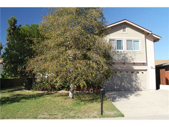 9236 Lake Country Dr, Santee, CA 92071 photo 1